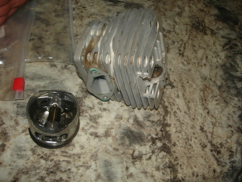 Tornado 52cc model 36062 piston and cylinder chainsaw part Bin221