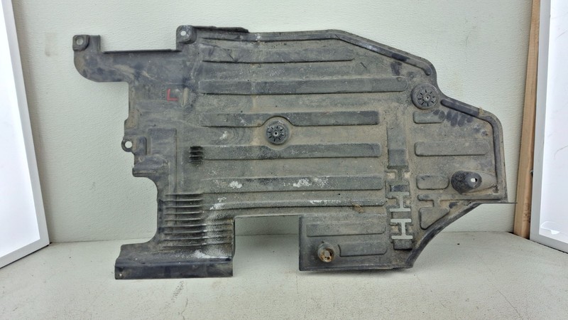 2016 - 2025 VOLVO XC90 REAR LEFT UNDERBODY SPLASH GUARD SHIELD OEM