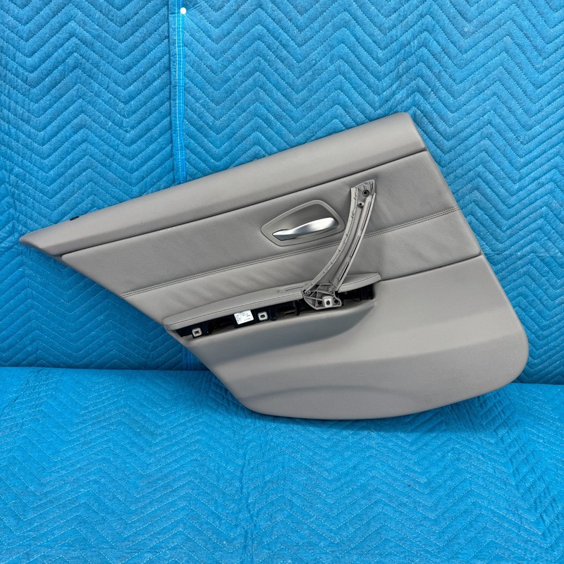 2006–2011 BMW 325i Rear Left Door Panel OEM 51427217579