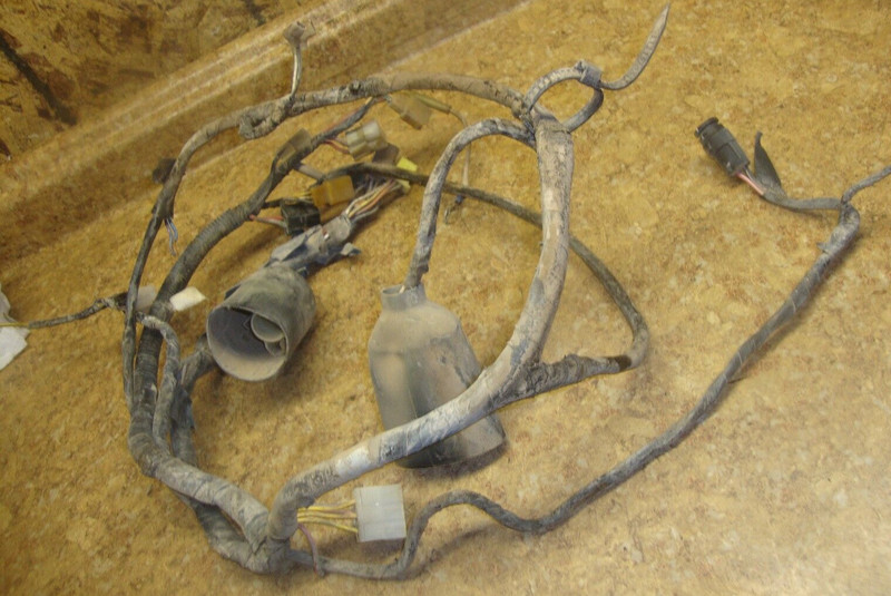 1988 Suzuki ATV Quad Runner LT-4WD LTF 250 LT250 Electrical Wires Harness Loom