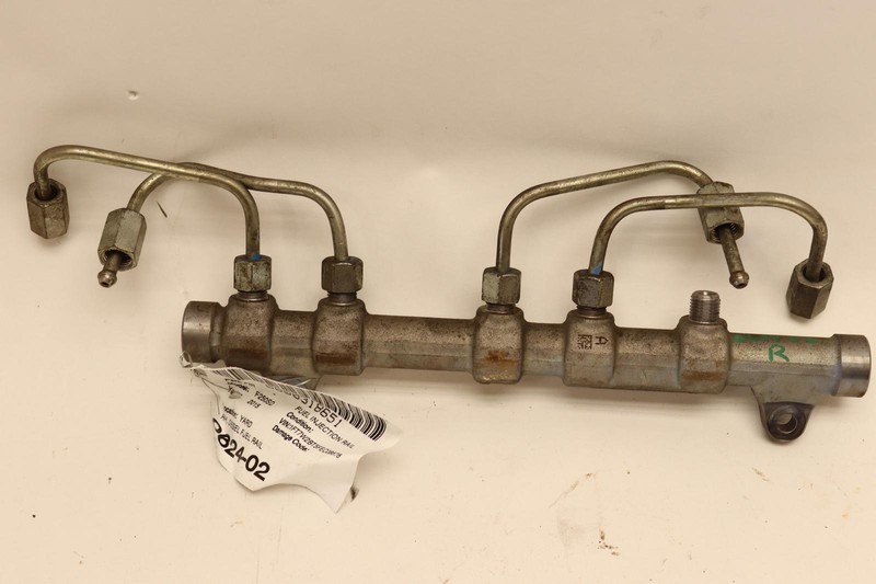 2011-2016 FORD F250 SD 6.7L DIESEL RIGHT SIDE FUEL RAIL LINES OEM