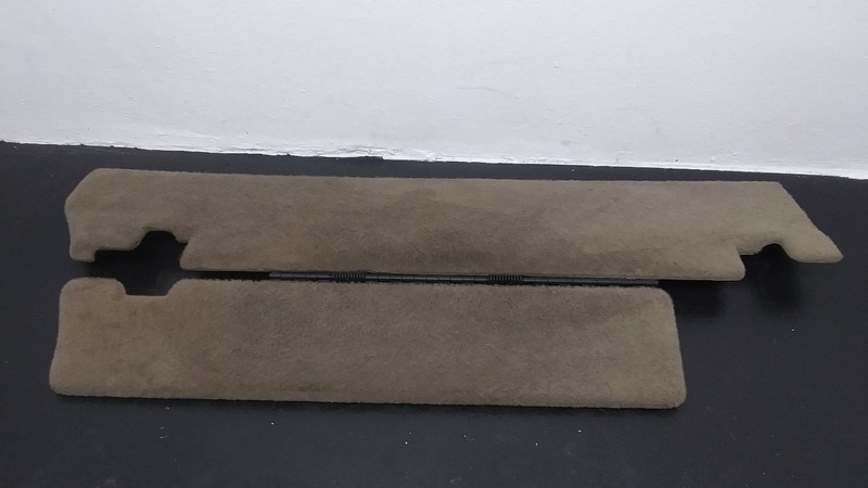 02-06 Cadillac Escalade 2ND Row Rear Seat Floor Fillers Gray OEM 88938319