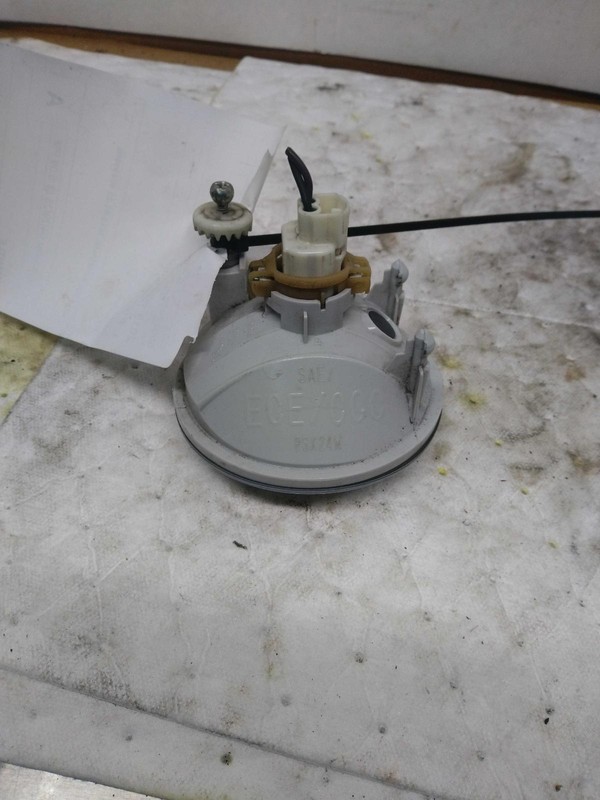 2018 Chevrolet Traverse Left Fog Light Assembly OEM Grey 42548992 Used