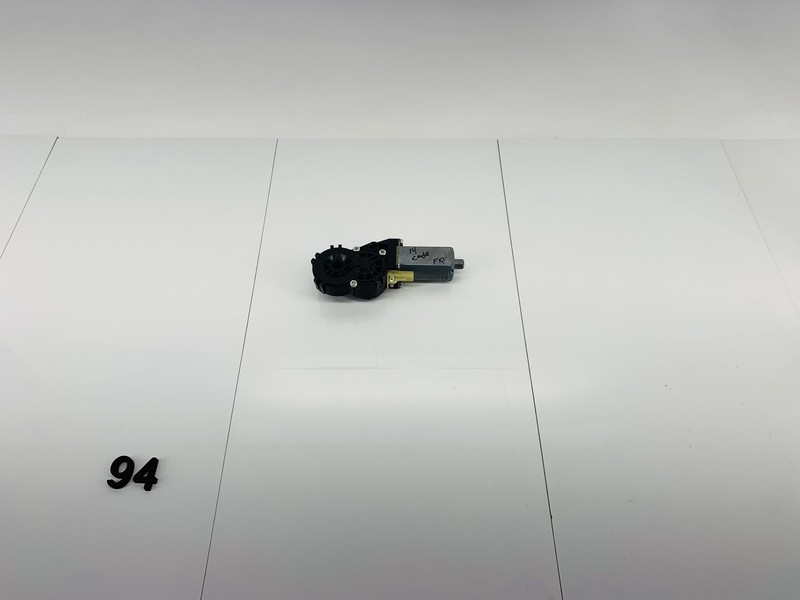14-16 KIA CADENZA FRONT RIGHT PASSENGER SIDE SEAT POWER ADJUST MOTOR OEM