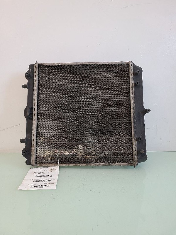 Driver Left Radiator Ends Fits 97-04 PORSCHE BOXSTER 586233
