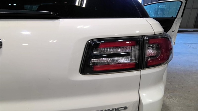 Passenger Tail Light VIN J 11th Digit Limited Fits 13-17 ACADIA 3465724