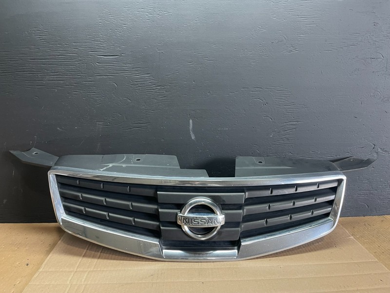2007 to 2008 Nissan Maxima Front Upper Grill Grille Chrome OEM AB7583 DG