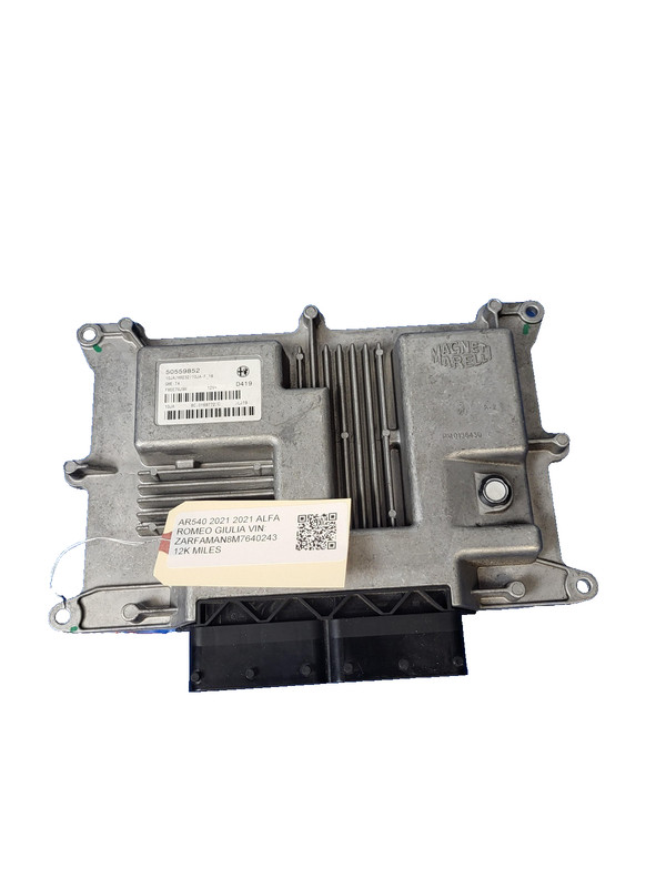 Used Oem Alfa Romeo ECM Engine Control Module 50559852 for 2021 Giulia 2.0L RWD