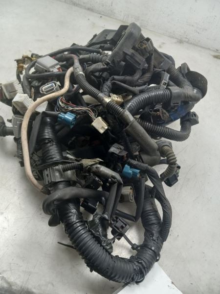 00 01 02 03 Toyota Avalon Engine Wire Harness 82121-07060