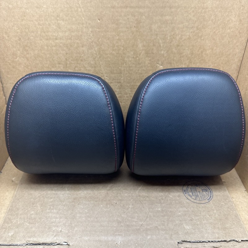 2011-2014 NISSAN JUKE REAR LEFT RIGHT SEAT HEADREST SET PAIR BLACK LEATHER OEM