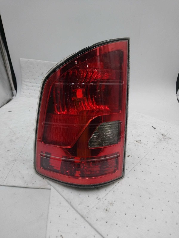 2010 Honda Ridgeline Right Tail Light Assembly Red 598659 192K Miles Used