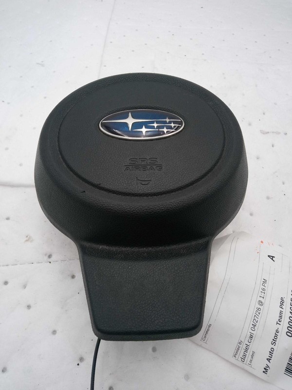 2018 Subaru XV Crosstrek Steering Wheel Air Bag Silver 128K Miles Used
