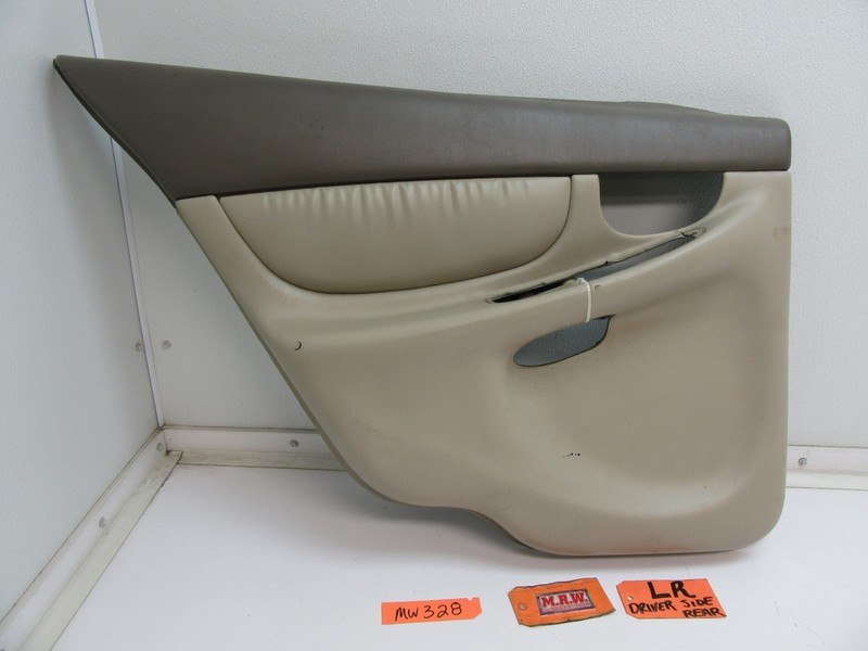 ALERO GRAND AM SEDAN CAR REAR BACK DOOR PANEL LEFT L LH LR DRIVER SIDE ARM REST