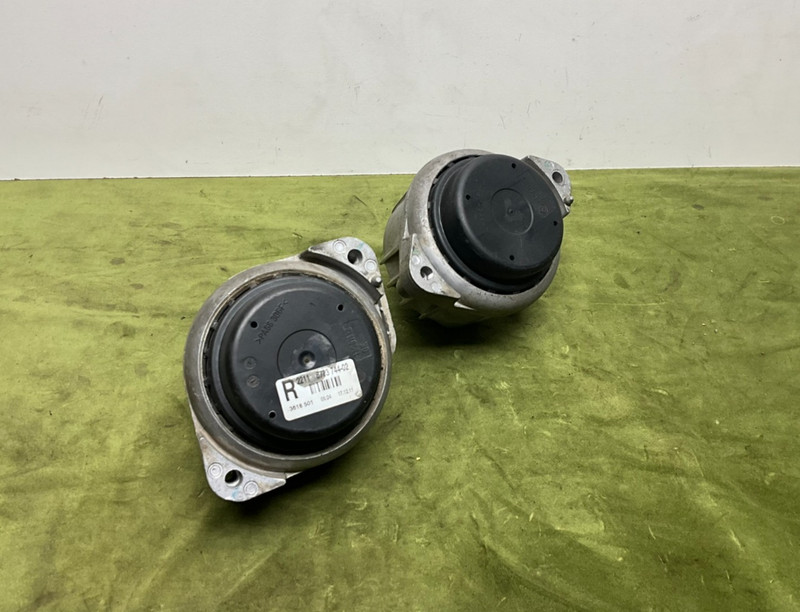 OEM BMW E82 E84 E90 E91 E92 1 & 3 Series X1 Engine Motor Mounts SET Left Right