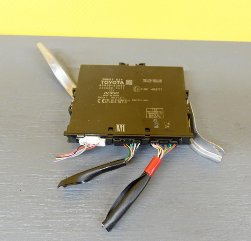 2021-2025 LEXUS IS300 IS350 COMPUTER SMART KEYLESS CONTROL MODULE OEM 8999053500