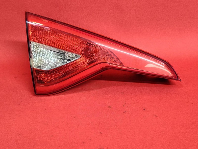 2015-2017 Hyundai Sonata LEFT DRIVER Inner Hatch Tail Light Lamp Halogen