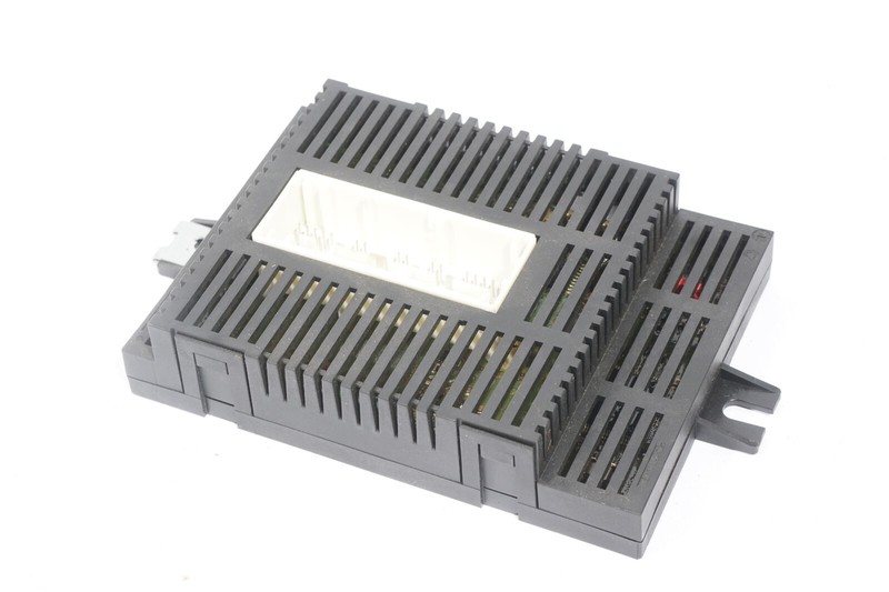 2002 - 2008 BMW 745I E65 XENON LIGHT CONTROL MODULE 6936997 OEM