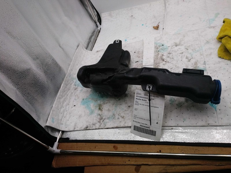 2016 Mercedes-Benz E-Class Washer Fluid Reservoir OEM Black 128k Miles