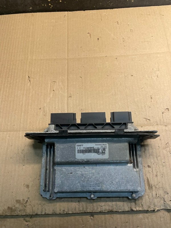 2007 to 2014 Lincoln NavigatorComputer Engine Control ECU ECM Module X8444 DG