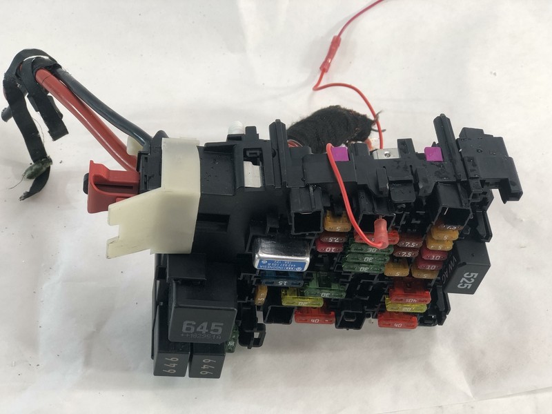 2018 Volkswagen GOLF GTI Interior Cabin Fuse Box Oem