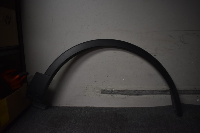 2016-2019 FORD EXPLORER RIGHT SIDE FENDER FLARE FACTORY OEM