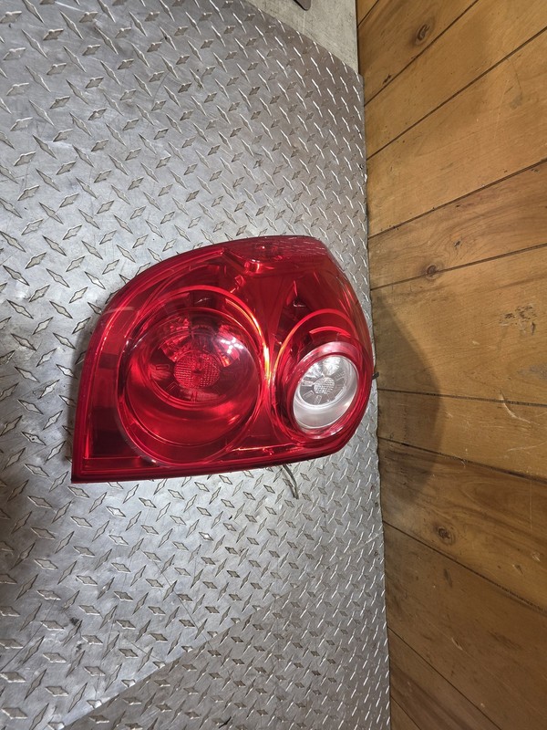 10 11 12 13 14 15 Chevrolet Equinox Driver Left Tail Light Tested Oem