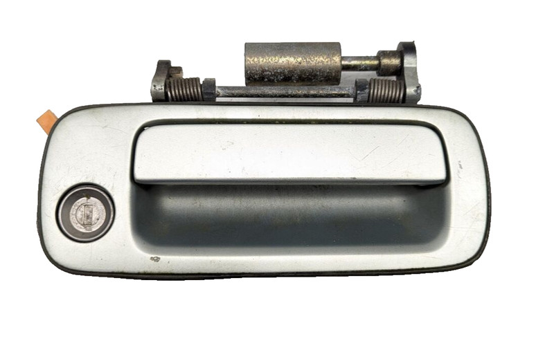 1998 1999 2000 Lexus LS400 Front Right Passenger Side Exterior Door Handle 6p7