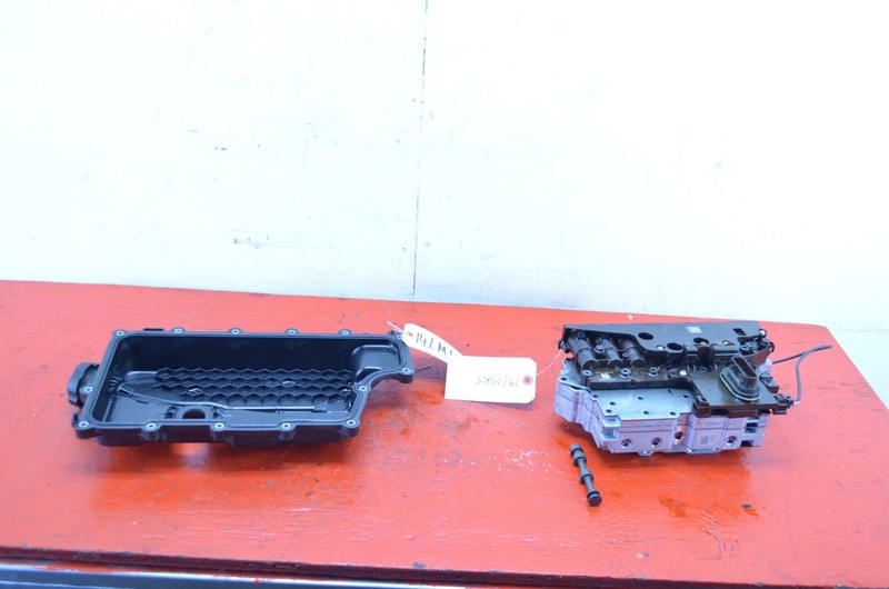 13-16 LINCOLN MKS 3.5L FWD AUTOMATIC TRANSMISSION VALVE BODY OEM