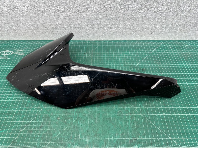 23-25 NISSAN LEAF - REAR LEFT TAILGATE SPOILER LID TRIM PANEL OEM 96037-6WK0A