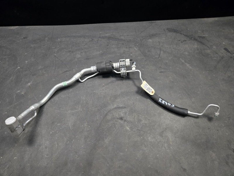 A/C Refrigerant Liquid Hose 2022 Kia Stinger 97775-J5550 2023