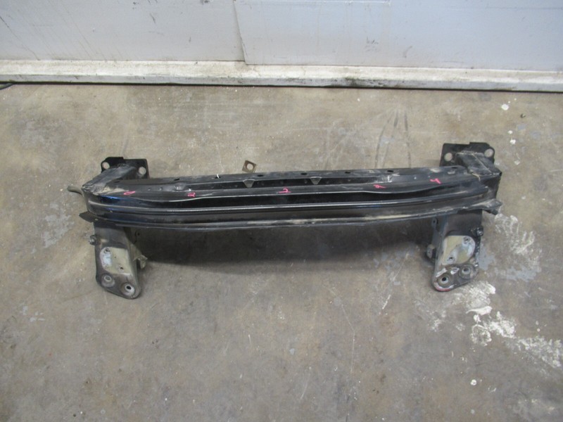 04-08 MASERATI QUATTROPORTE FRONT REINFORCEMENT IMPACT BAR OEM