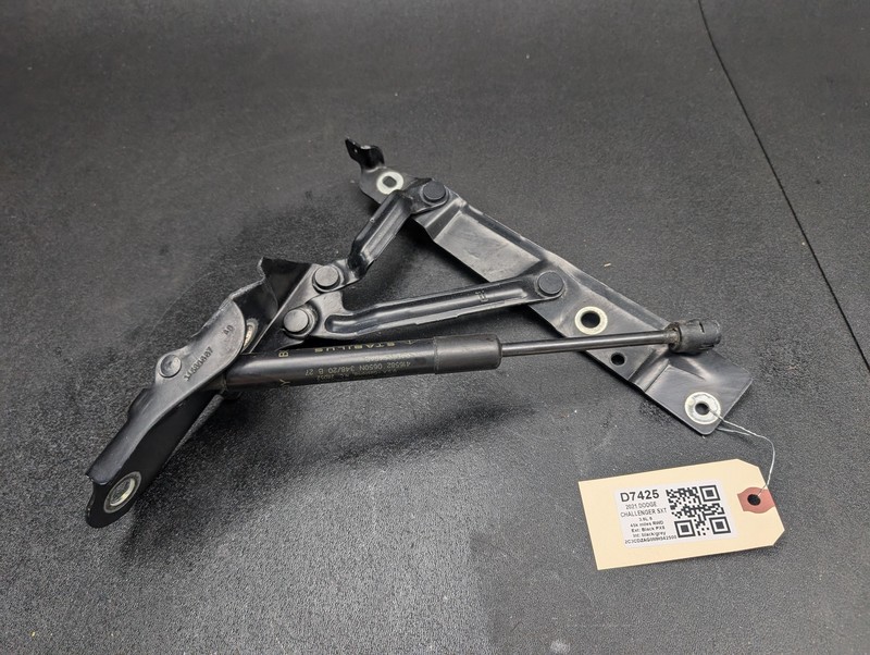 Rear Deck Lid Left Hinge 2021 Dodge Challenger 4589667AE 2012 2013 2014 - 2023