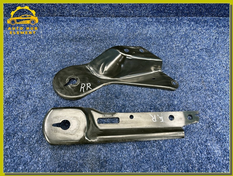 2020-2024 Lincoln Aviator Rear Subframe Crossmember Braces Brackets Pair Set OEM