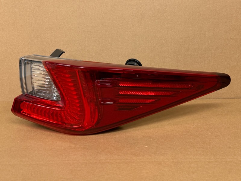 ⭐NICE! 2015-2019 LEXUS RC300 RC350 RIGHT PASSEGNER SIDE TAILLIGHT TAILAMP OEM