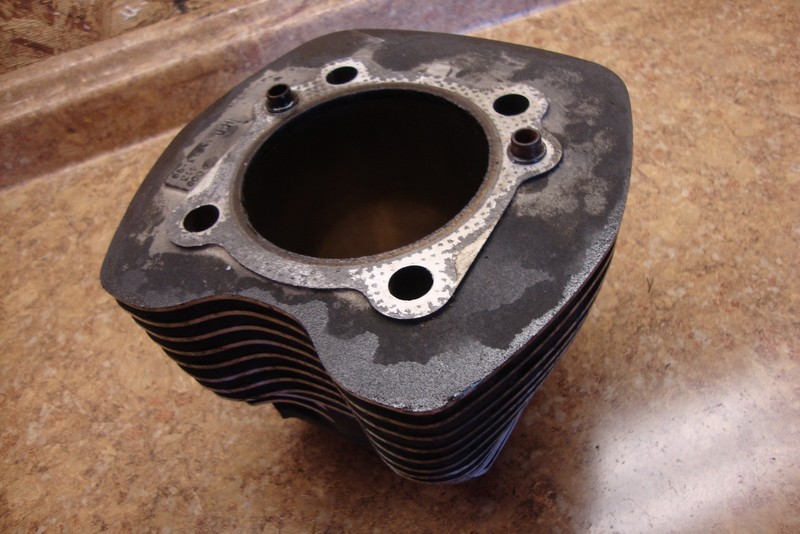 2001 Harley Davidson Electra Glide FLHTCI Cylinder Barrel Jug Engine Top Rear