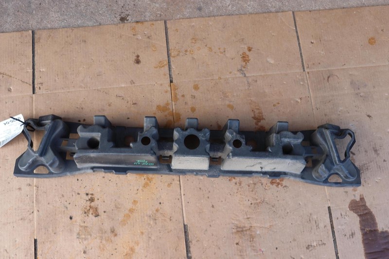 2012-2014 FORD FOCUS SEDAN FRONT BUMPER IMPACT FOAM ABSORBER OEM