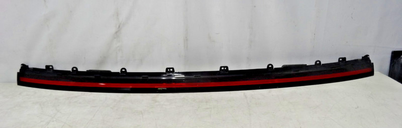 2024-2026 Hyundai Kona OEM Rear Center Tail Light/Lamp Assembly 92409-BE000