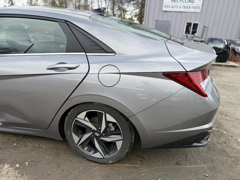 2021-2023 Hyundai Elantra Left Driver Side Quarter Panel Gray