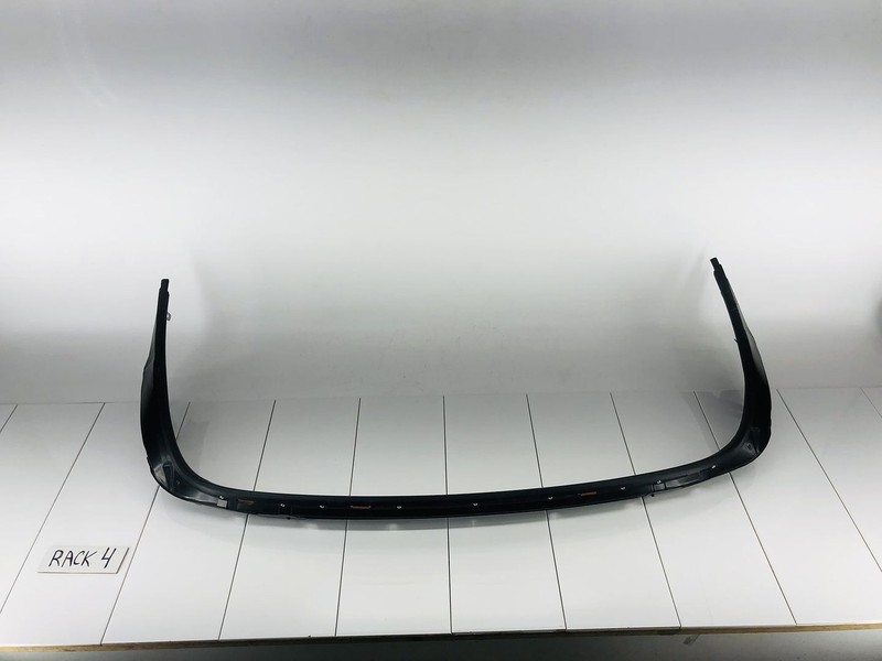 17-19 FIAT 124 SPIDER CONVERTIBLE REAR FOLDING ROOF TOP WEATHERSTRIP OEM