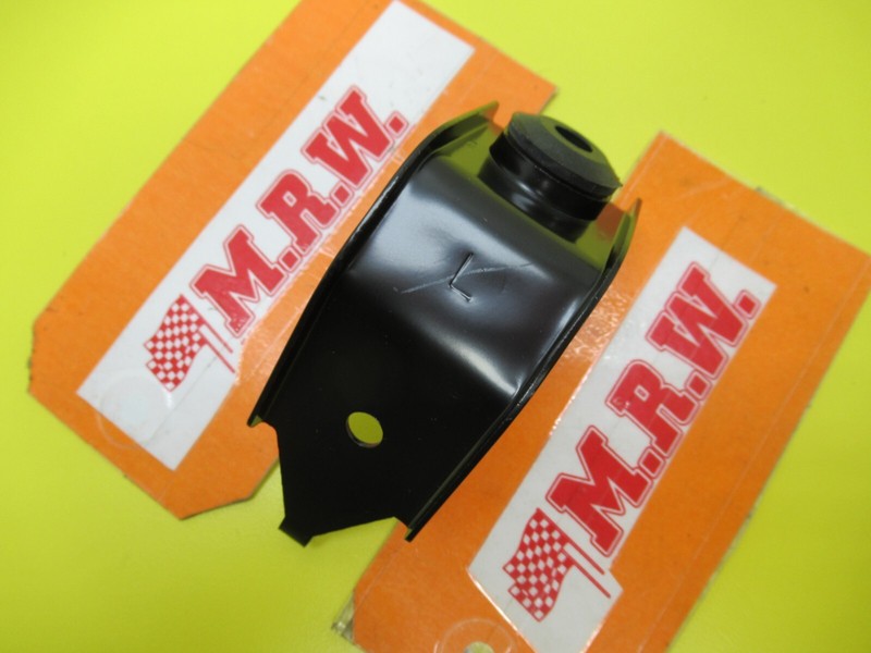 A/C AC CONDENSER BRACKET STRAP RUBBER DRIVER SIDE UPPER for HONDA ELEMENT 03-08