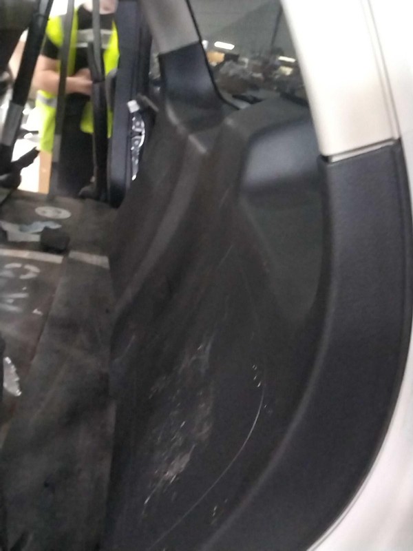 Used Deck Lid fits: 2014 Lincoln Mkx privacy tint glass power lift smooth painte