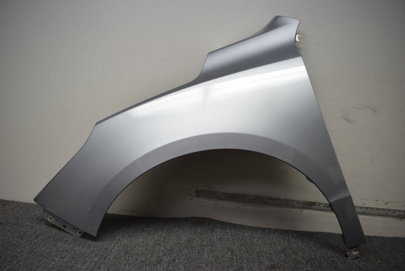 LAND ROVER FENDER LEFT SIDE FACTORY OEM