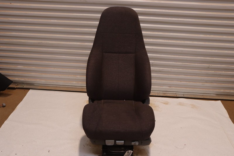 2018-2025 FREIGHTLINER CASCADIA 125 FRONT RIGHT PASSENGER SEAT CLOTH GRAY OEM