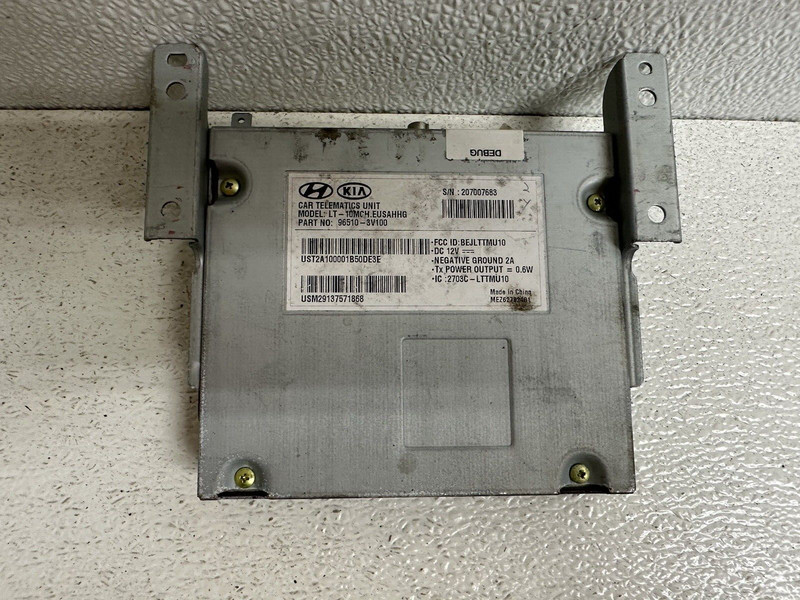 2012-2014 Hyundai Azera Occupant Module Computer ID: 965103V100