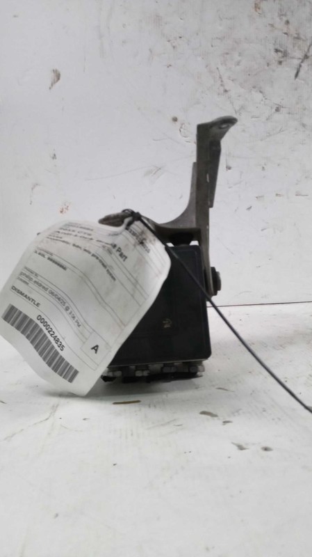 Used ABS Pump and Motor Assembly fits: 2015 Cadillac Cts Assembly w/o pre-crash
