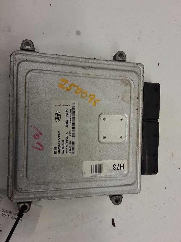 Engine ECM Electronic Control Module 2.0L Automatic Fits 07-10 ELANTRA 3413156