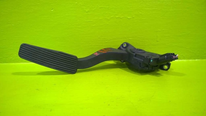 08 09 10 11 12 13 14 15 16 DODGE GRAND CARAVAN GAS ACCELERATOR PEDAL OEM 2810-12