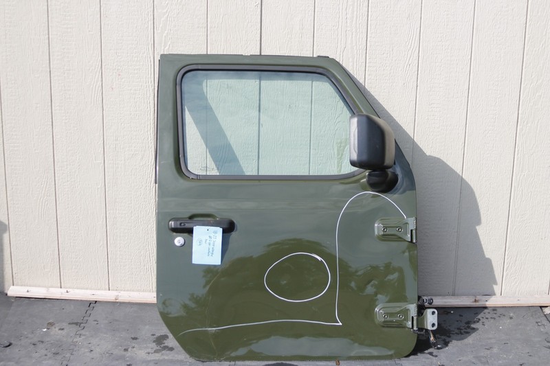 2018-2023 Jeep Wrangler Front Right Passenger Side Door Complete Oem