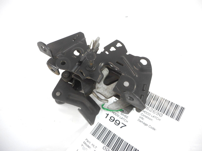 BMW 750i Hood Bonnet Lock Latch Passenger Right OEM 2012