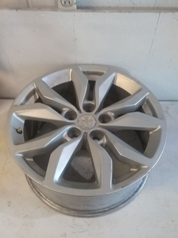 2016-2020 Chevy Impala Wheel Rim 18x8 Aluminum Opt RT4 VIN 1 4th Digit New Style
